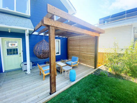 Calgary landscaping services outdoor lighting setup