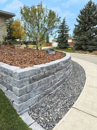Calgary landscaping services patio with paving stones